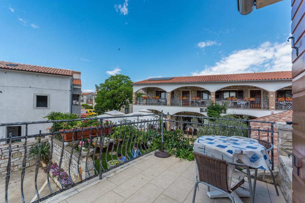 Bed & Breakfast Daniela Veleniki Exterior photo